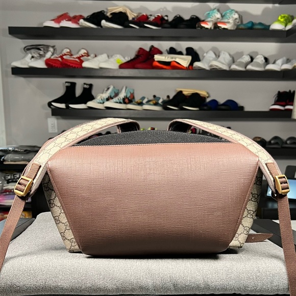 🛑SOLD🛑🍓GUCCI OPHIDIA GG MEDIUM BACKPACK🍓 - Picture 8 of 13